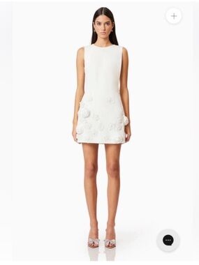 Sleeveless White Floral Appliqué Mini Dress